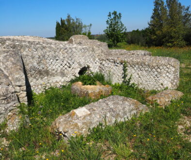 CASTEL DI GUIDO, VILLA ROMANA DELLE COLONNACCE : “Il Giardino Antico”