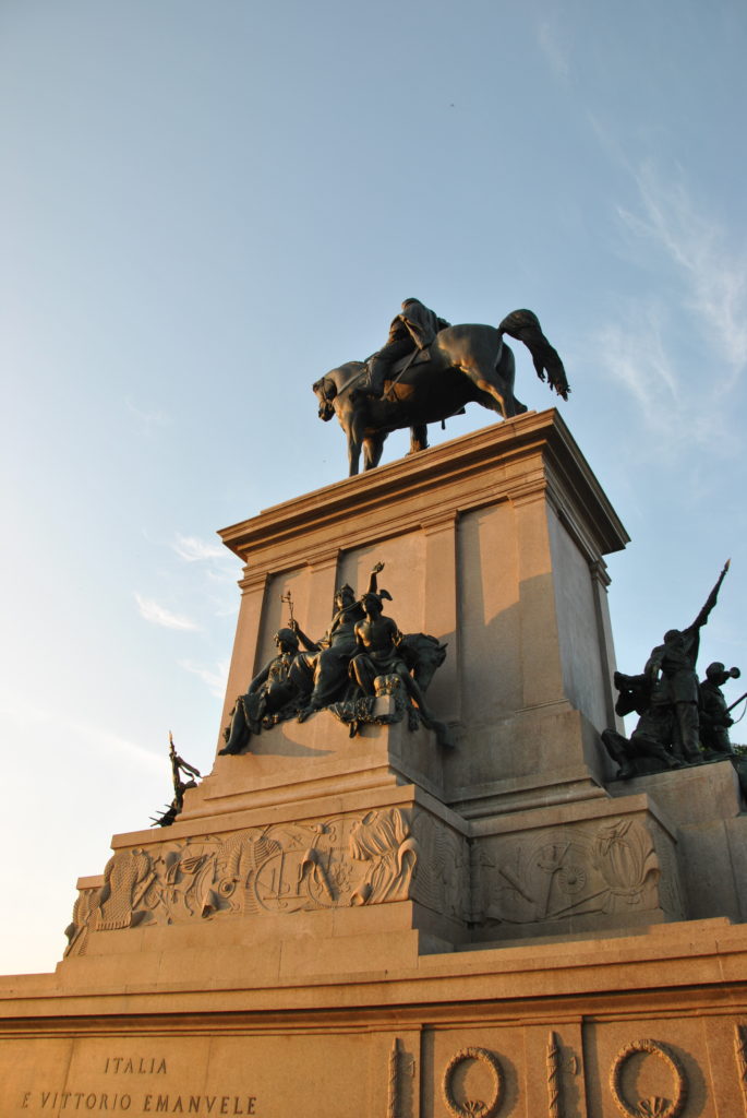 GIUSEPPE GARIBALDI- monumento al Gianicolo -ROMA