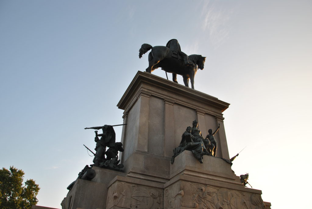 GIUSEPPE GARIBALDI- monumento al Gianicolo -ROMA