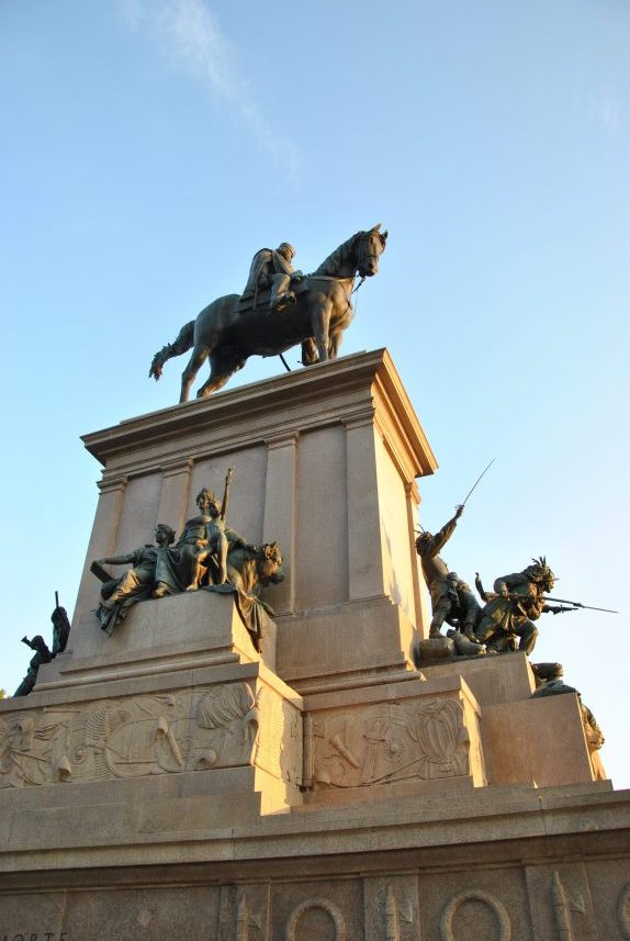 GIUSEPPE GARIBALDI- monumento al Gianicolo -ROMA