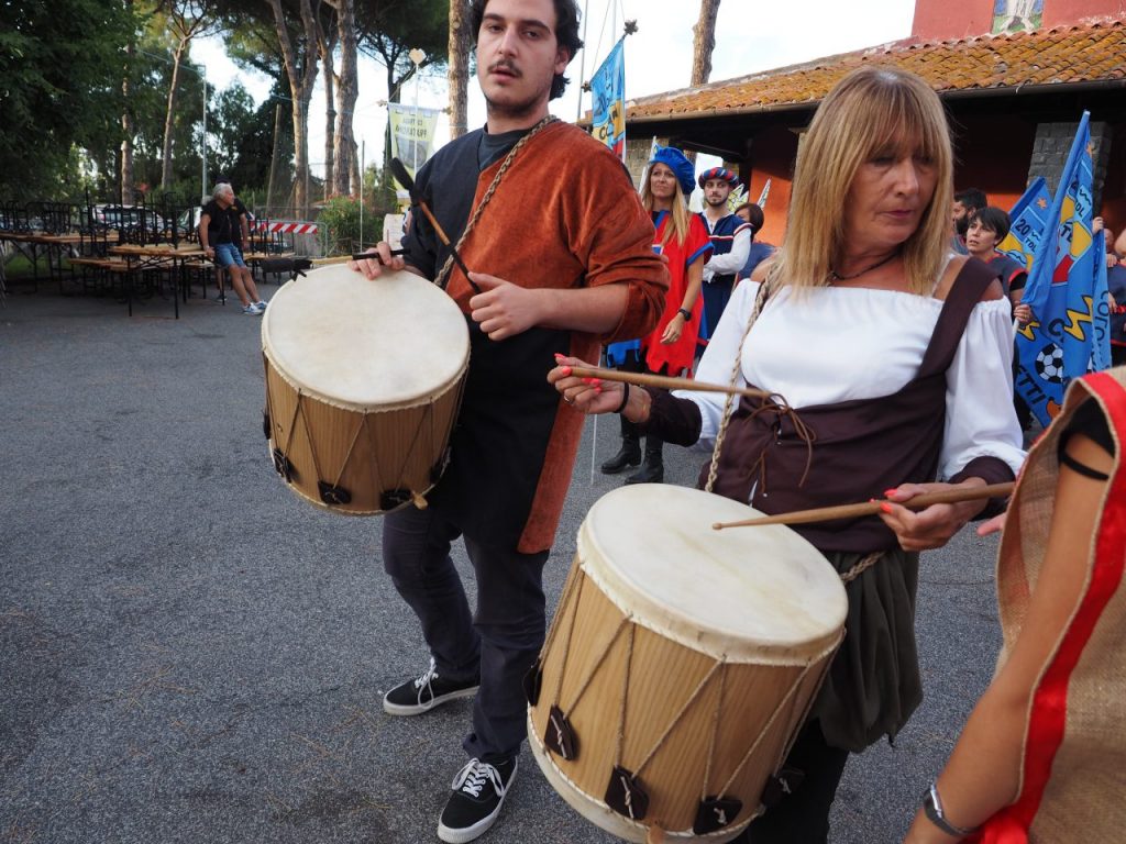 Borgo di TESTA di LEPRE - IL PALIO DEI FONTANILI