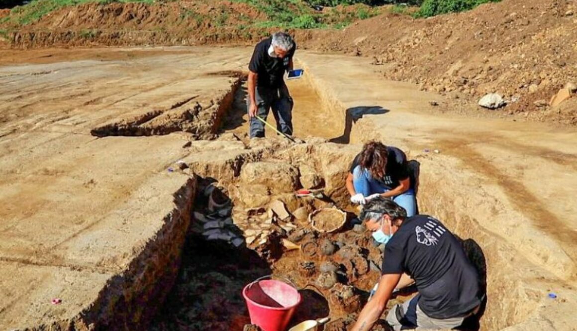 Roma-Via Cassia km 11,700-Nuovo sito archeologico