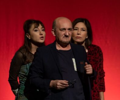 Frosinone, al Teatro Vittoria va in scena “Famiglia micidiale”